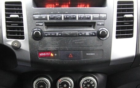 Mitsubishi Outlander III рестайлинг 3, 2008 год, 867 600 рублей, 17 фотография