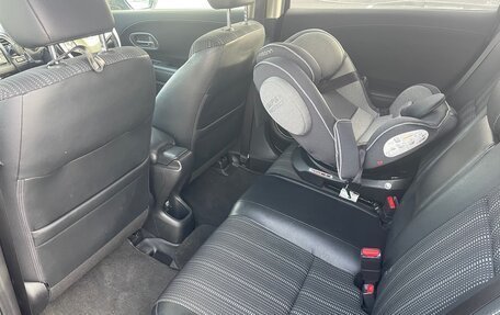 Honda Vezel, 2016 год, 1 590 000 рублей, 6 фотография