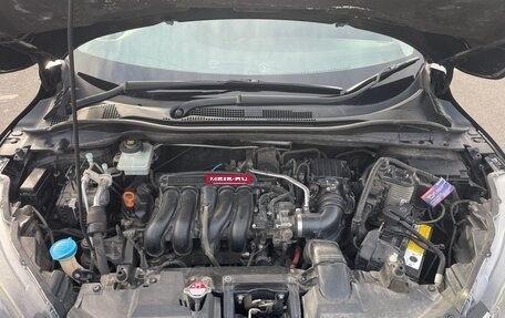 Honda Vezel, 2016 год, 1 590 000 рублей, 2 фотография