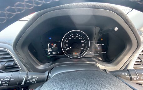 Honda Vezel, 2016 год, 1 590 000 рублей, 8 фотография