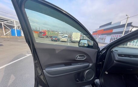 Honda Vezel, 2016 год, 1 590 000 рублей, 10 фотография