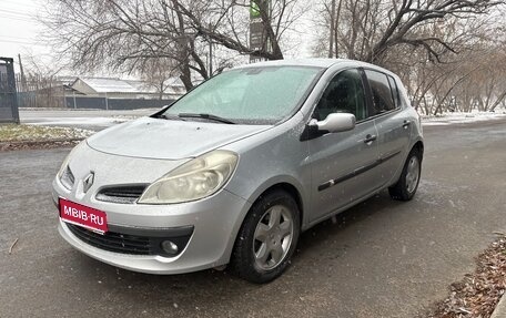 Renault Clio III, 2006 год, 450 000 рублей, 1 фотография