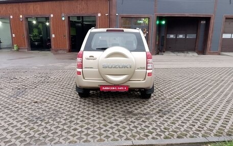 Suzuki Grand Vitara, 2010 год, 1 фотография