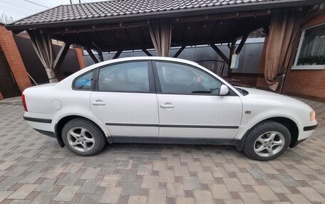 Volkswagen Passat B5+ рестайлинг, 1998 год, 300 000 рублей, 3 фотография