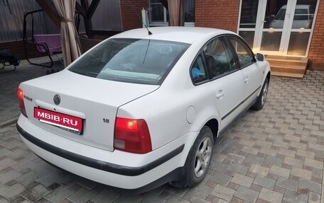 Volkswagen Passat B5+ рестайлинг, 1998 год, 300 000 рублей, 4 фотография