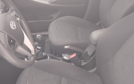 Hyundai Solaris II рестайлинг, 2014 год, 920 000 рублей, 8 фотография