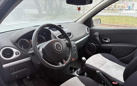 Renault Clio III, 2006 год, 450 000 рублей, 7 фотография
