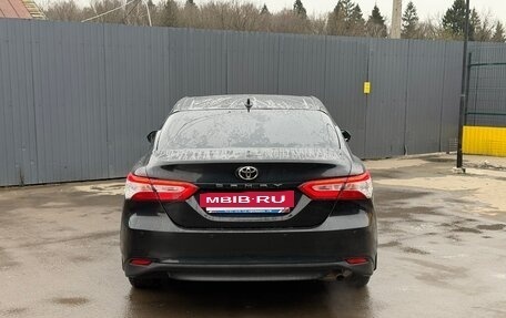 Toyota Camry, 2021 год, 2 310 000 рублей, 7 фотография