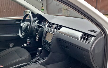 Skoda Rapid I, 2014 год, 1 095 000 рублей, 15 фотография