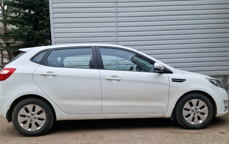 KIA Rio III рестайлинг, 2013 год, 1 200 000 рублей, 3 фотография