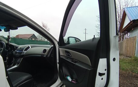 Chevrolet Cruze II, 2014 год, 850 000 рублей, 12 фотография