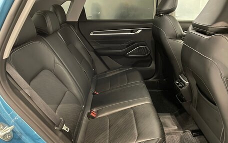 Geely Emgrand, 2024 год, 1 870 000 рублей, 15 фотография