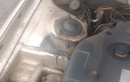 Hyundai Sonata IV рестайлинг, 2004 год, 170 000 рублей, 5 фотография