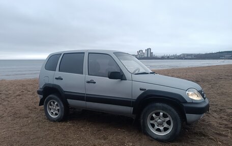 Chevrolet Niva I рестайлинг, 2004 год, 335 000 рублей, 3 фотография