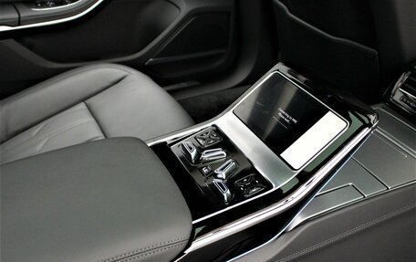 Audi A8, 2025 год, 21 500 000 рублей, 20 фотография