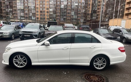 Mercedes-Benz E-Класс, 2012 год, 2 200 000 рублей, 4 фотография