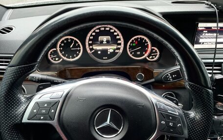 Mercedes-Benz E-Класс, 2012 год, 2 200 000 рублей, 10 фотография