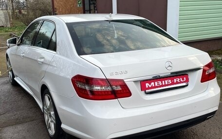 Mercedes-Benz E-Класс, 2012 год, 2 200 000 рублей, 16 фотография