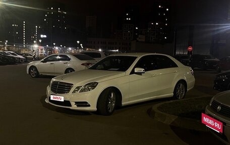 Mercedes-Benz E-Класс, 2012 год, 2 200 000 рублей, 24 фотография