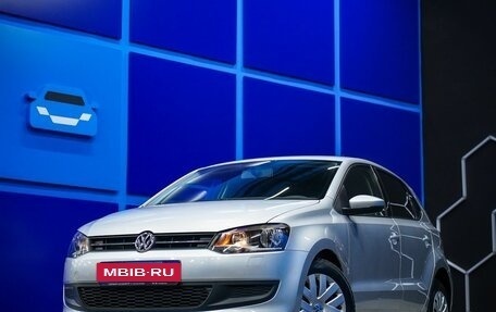 Volkswagen Polo VI (EU Market), 2011 год, 1 100 000 рублей, 1 фотография