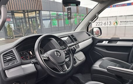 Volkswagen Multivan T6 рестайлинг, 2016 год, 3 030 000 рублей, 18 фотография