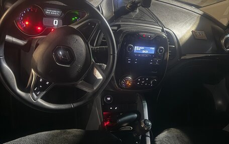 Renault Kaptur I рестайлинг, 2020 год, 1 750 000 рублей, 5 фотография