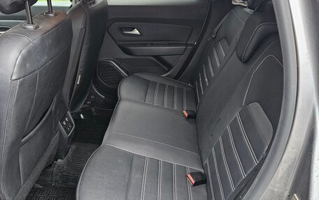 Renault Duster, 2021 год, 2 200 000 рублей, 10 фотография