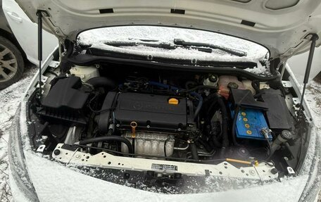 Opel Astra J, 2011 год, 750 000 рублей, 7 фотография