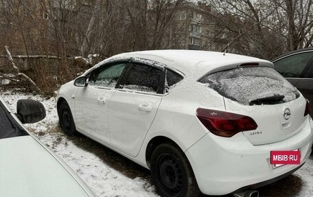 Opel Astra J, 2011 год, 750 000 рублей, 10 фотография