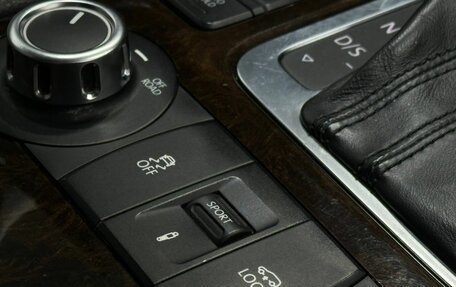 Volkswagen Touareg III, 2012 год, 1 859 900 рублей, 13 фотография