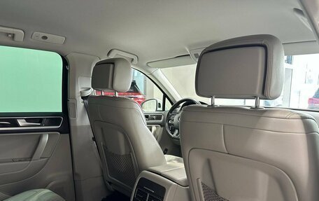 Volkswagen Touareg III, 2012 год, 1 859 900 рублей, 19 фотография