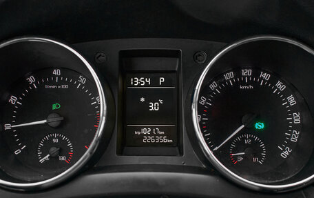 Skoda Yeti I рестайлинг, 2011 год, 740 000 рублей, 14 фотография