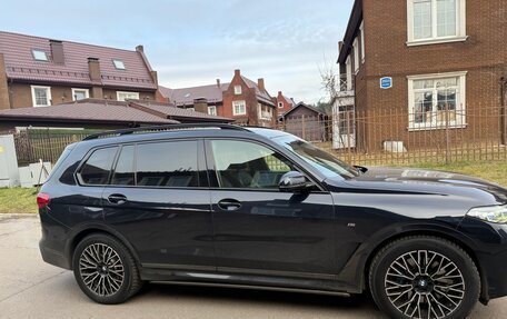 BMW X7, 2021 год, 7 170 000 рублей, 3 фотография