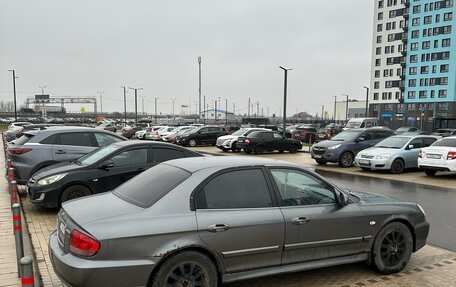 Hyundai Sonata IV рестайлинг, 2004 год, 250 000 рублей, 2 фотография