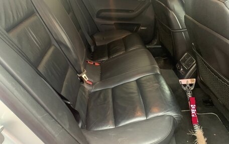 Audi A6, 2005 год, 950 000 рублей, 24 фотография