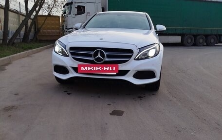 Mercedes-Benz C-Класс, 2015 год, 1 900 000 рублей, 11 фотография