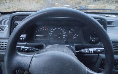 Daewoo Nexia I рестайлинг, 2001 год, 73 000 рублей, 9 фотография