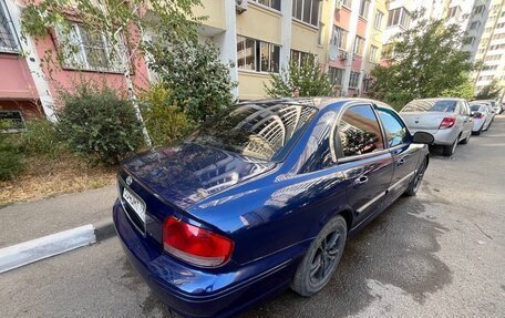 Hyundai Sonata IV рестайлинг, 2002 год, 380 000 рублей, 14 фотография