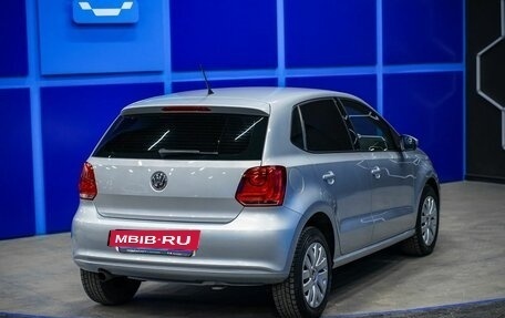 Volkswagen Polo VI (EU Market), 2011 год, 1 100 000 рублей, 7 фотография