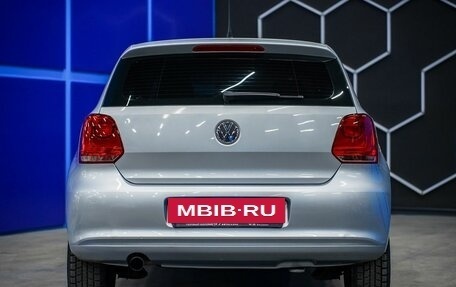 Volkswagen Polo VI (EU Market), 2011 год, 1 100 000 рублей, 8 фотография