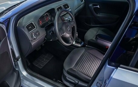 Volkswagen Polo VI (EU Market), 2011 год, 1 100 000 рублей, 11 фотография