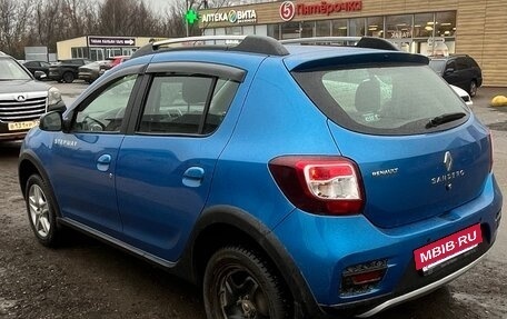 Renault Sandero II рестайлинг, 2015 год, 795 000 рублей, 4 фотография