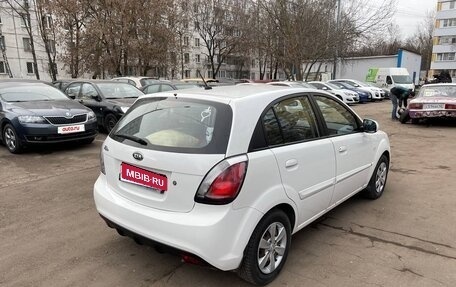 KIA Rio II, 2011 год, 670 000 рублей, 6 фотография