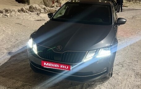 Skoda Octavia, 2019 год, 1 900 000 рублей, 9 фотография