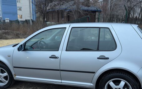 Volkswagen Golf IV, 2001 год, 550 000 рублей, 2 фотография