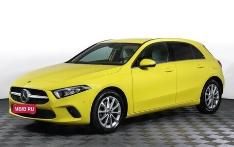 Mercedes-Benz A-Класс, 2019 год, 2 590 000 рублей, 1 фотография