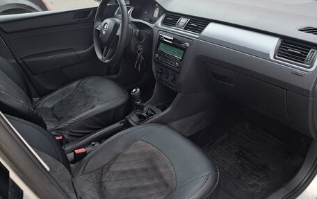 Skoda Rapid I, 2014 год, 760 000 рублей, 14 фотография