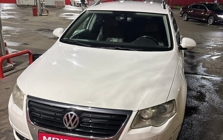 Volkswagen Passat B6, 2010 год, 950 000 рублей, 1 фотография