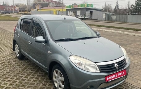 Renault Sandero I, 2011 год, 400 000 рублей, 2 фотография