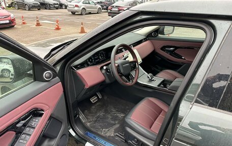 Land Rover Range Rover Evoque II, 2024 год, 5 300 000 рублей, 6 фотография